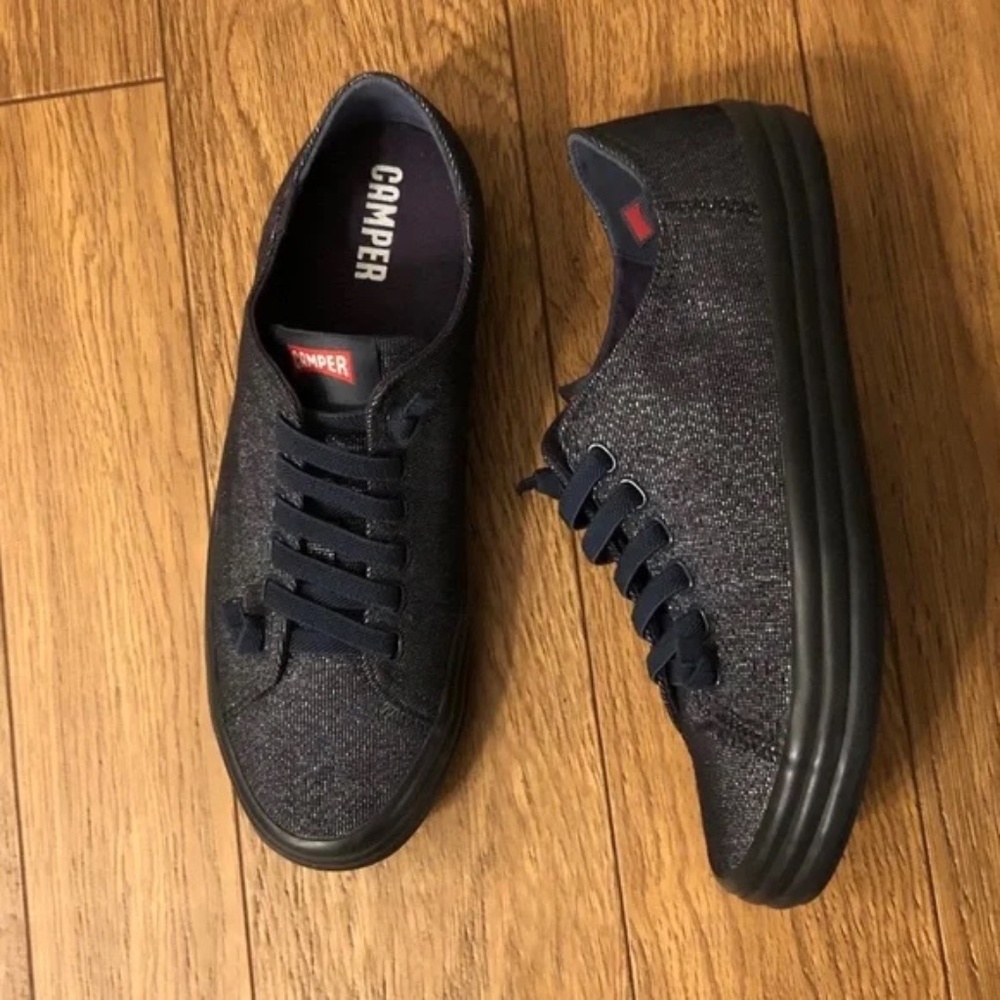 WOMEN'S CAMPER SNEAKERS SIZE 8 US
